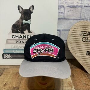 vintage san antonio spurs Hat  / SnapBack AJD Caps OSFA Black Gray Damaged Strap